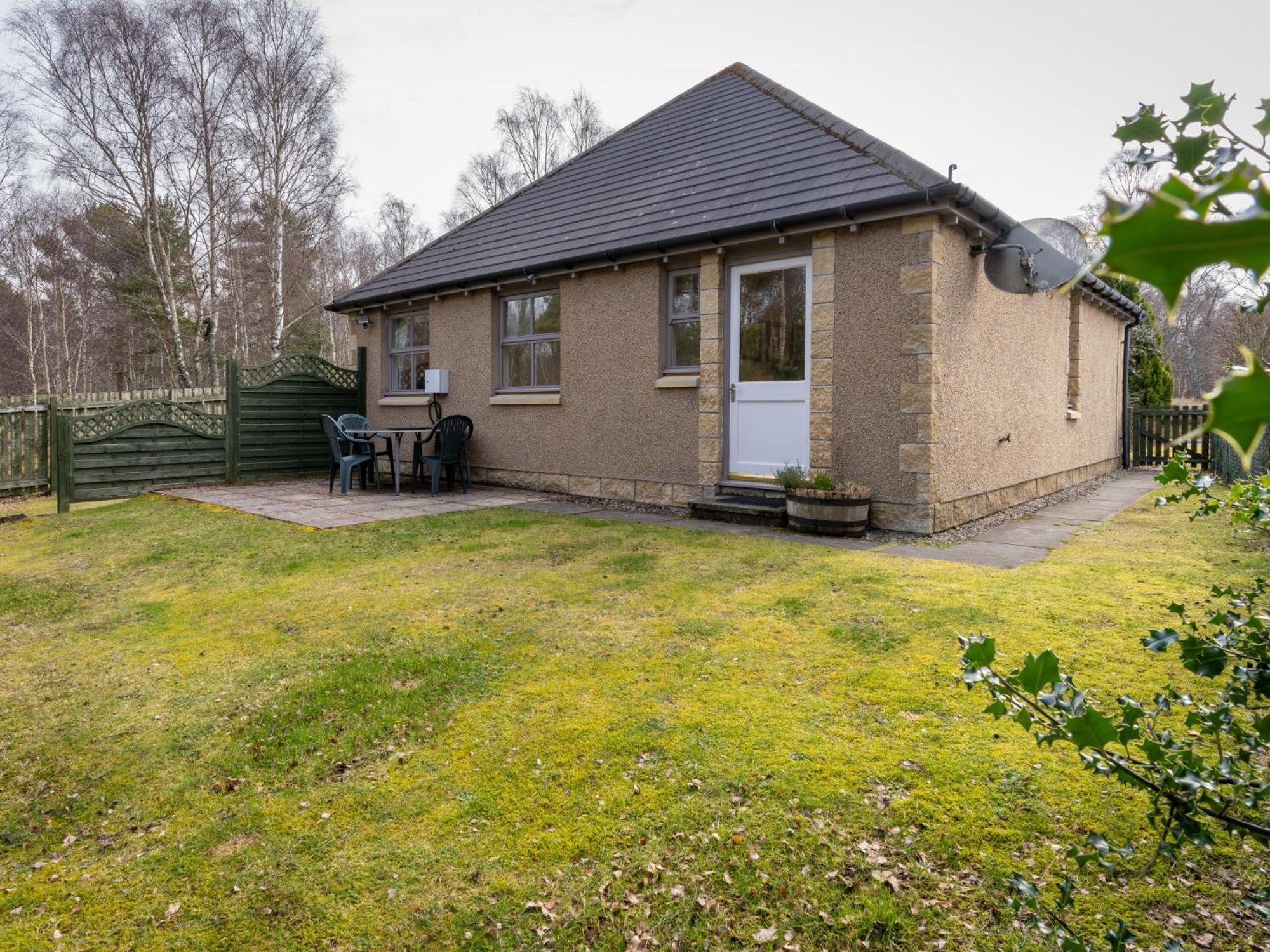 Holiday Home Falcon Lodge By Interhome Aviemore Exterior photo